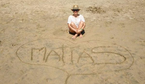 «Cuando volví a trabajar, me rehuían. Nadie quiere hablar de bebés muertos»: el tabú al que se enfrentan los padres que pierden a un hijo