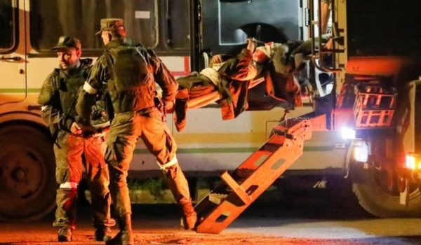 Rusia y Ucrania: confirman evacuación de los soldados sitiados en Mariúpol a zonas prorrusas