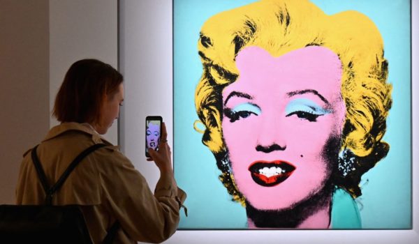 Marilyn Monroe por Andy Warhol: el icónico retrato de la actriz estadounidense se vende por el precio récord de US$195 millones