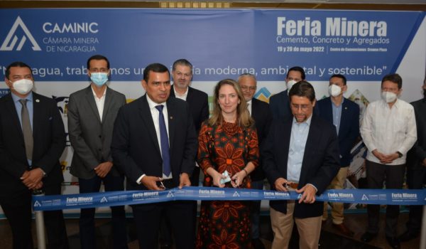 Exportadores de oro esperan 900 millones de dólares en ingresos este año, según Caminic