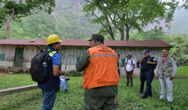 volcan mombacho, deslizamiento,