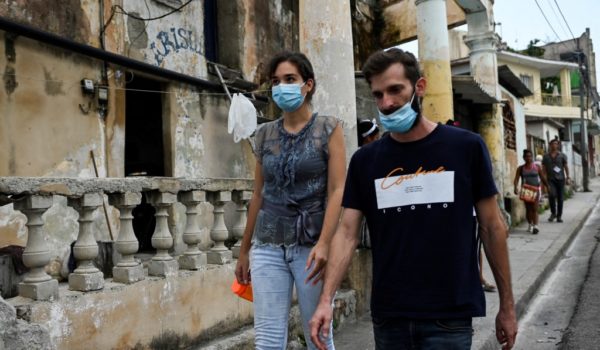 Amelia Calzadilla, la cubana que expuso las difíciles condiciones de vida en la isla y fue citada por el régimen