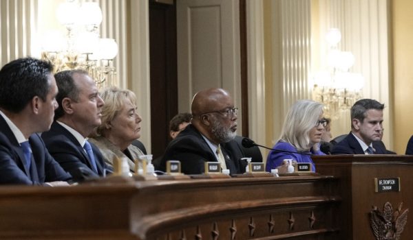 Trump incitó un «intento de golpe», dice comité que investigó asalto al Capitolio de Estados Unidos