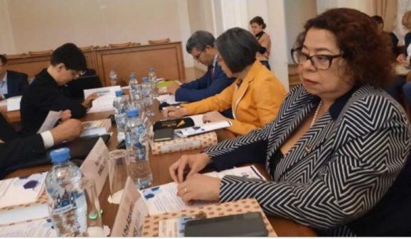 Embajadora del régimen en Rusia suma otro cargo diplomático
