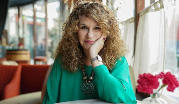 «Ni Somoza se atrevió a tanto», dice Gioconda Belli sobre decisión de Ortega de cerrar la Academia de la Lengua por considerarla «agente extranjero»