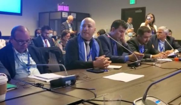 Activista Ronmell López denuncia la situación de los presos políticos de Nicaragua en Cumbre de las Américas