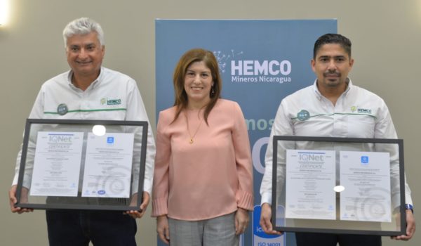 Empresa minera recibe certificación internacional por su gestión ambiental y seguridad laboral