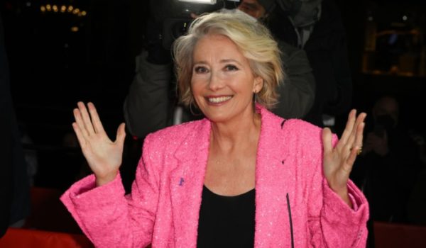 «Desnudarme requirió valentía porque vivo con un cuerpo que no me gusta»: la película de Emma Thompson que reivindica el placer femenino en la madurez