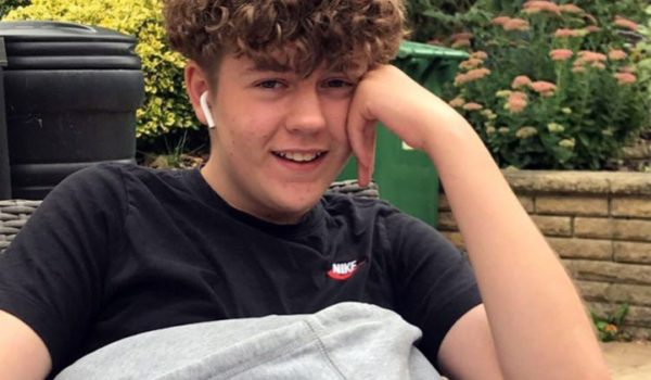 Olly, el niño de 13 años cuyo asesinato fue propiciado y planificado en las redes sociales