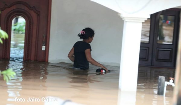 Miembro de Comupred reporta 600 viviendas anegadas por las lluvias en El Rama