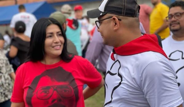 Jueces y personal del poder judicial se vuelcan a celebrar el 19 de julio luciendo camisetas con el rostro de Daniel Ortega