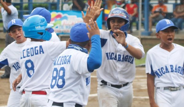 Niños nicas acarician sueño de avanzar al Mundial de Williamsport