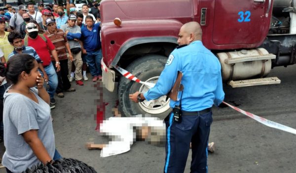 Caponero muere arrollado por camión. Fatalidad vial ocurrió en El Zumen
