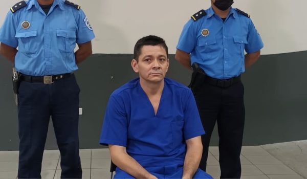 Medardo Mairena sale de celda de castigo tras huelga de hambre y a Miguel Mendoza le prometieron que verá a su pequeña hija