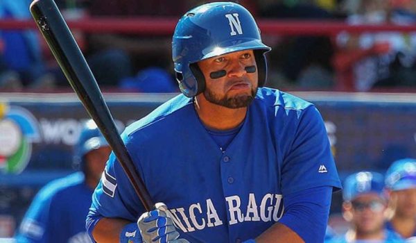 Exclusiva: Ofilio Castro y otra gran figura del beisbol nacional podrían quedar fuera del equipo que irá al Preclásico