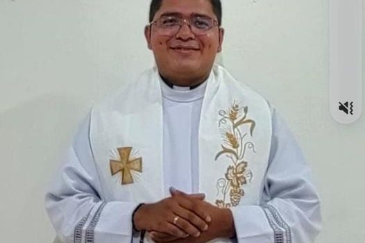 Párroco de Terrabona aclara que no está «retenido», pero la Policía le prohibió realizar procesiones