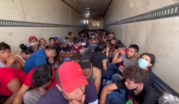«En Nicaragua no hay nada que hacer», las declaraciones de los nicas migrantes encontrados en un contenedor en México