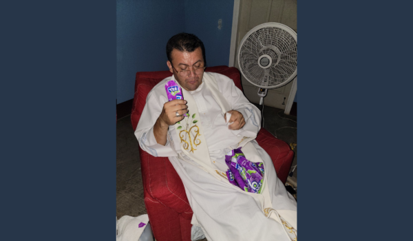 Padre Uriel Vallejos confirma su exilio