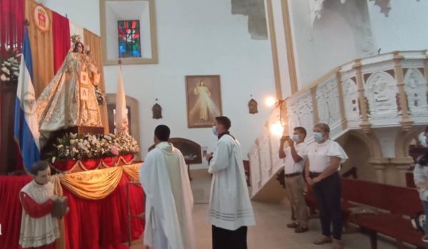 Con parte del clero encarcelado iniciaron la fiestas patronales de Matagalpa