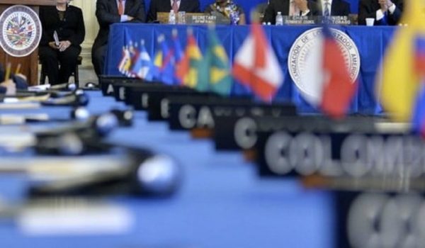 Colombia sigue sin acreditar a representante ante la OEA, a un mes de haber asumido Petro