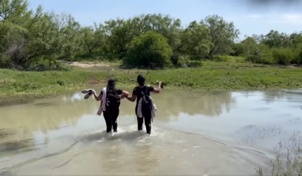 «Vamos a la suerte». El drama de dos mujeres nicaragüenses que atraviesan juntas Piedras Negras, rumbo a Estados Unidos