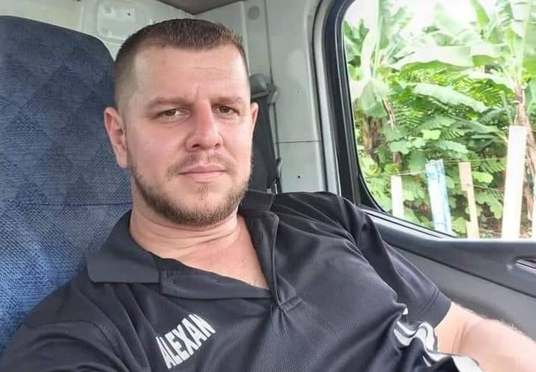 El OIJ de Costa Rica investiga si el cadáver encontrado ayer en Monterrey de San Carlos, Alajuela es de Luis Alexander Gutiérrez Jiménez, d 33 años.