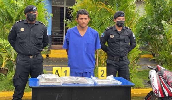 Policía atrapa a presunto narcotraficante chinandegano con cinco kilos de cocaína