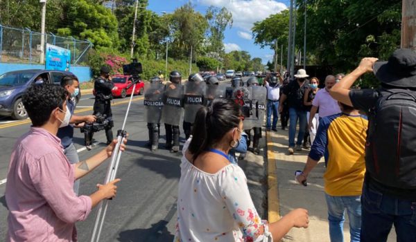 periodistas