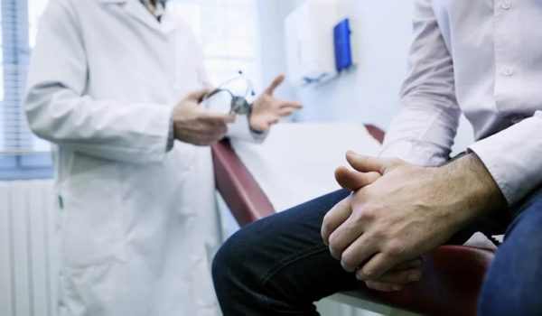 ¿Duele? ¿Es reversible? ¿Afectaría mi desempeño sexual? Médicos aclaran dudas y mitos sobre la vasectomía