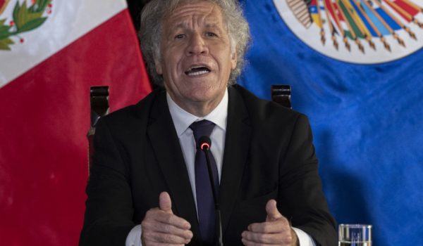 OEA investiga a Luis Almagro por supuesta relación con una asistente