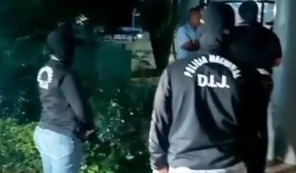 Mujer nicaragüense resulta herida de bala en asalto a hotel en Panamá