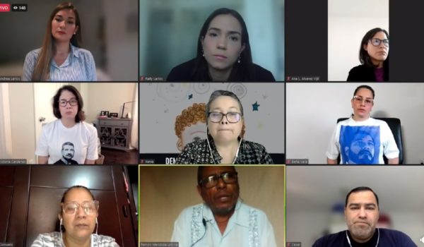 Exigen ver a presos políticos. Familiares llevan más de 50 días sin visitas