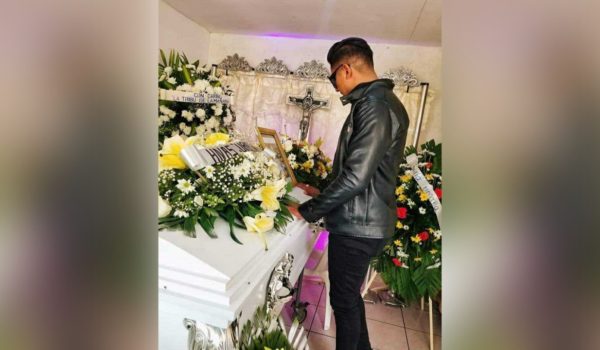 Último adiós a músico urbano a quien el mar lo devolvió muerto