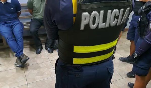 Capturan en Costa Rica a dos sospechosos de asesinar a policía y a trabajador en asalto millonario
