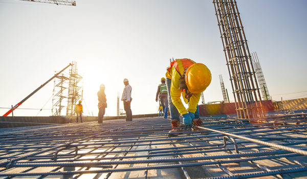 Alzas en materiales de construcción no se detienen y sector muestra señales de agotamiento