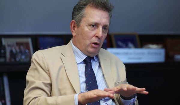 Javier Cremades, padrino del preso político Juan Lorenzo Holmann, en la SIP: «El periodismo profesional hoy en día es indispensable»
