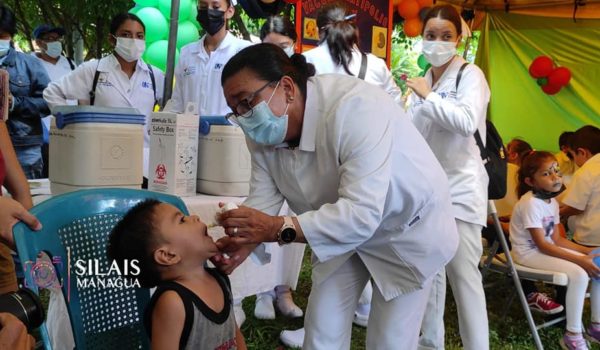 Nicaragua inicia vacunación de refuerzo contra la poliomielitis