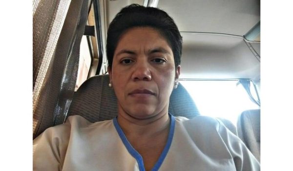 Joven tico que asesinó a su madre nicaragüense es internado en centro psiquiátrico