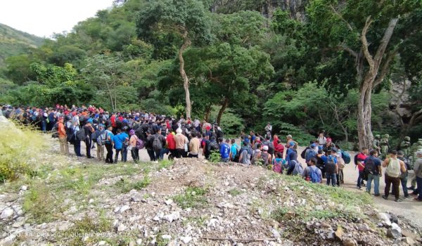 Rescatan a casi 400 migrantes en campamento clandestino en Chiapas, 85 son nicaragüenses