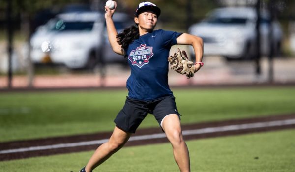 La joven de origen dominicano que rompe barreras en el beisbol universitario de EE.UU.