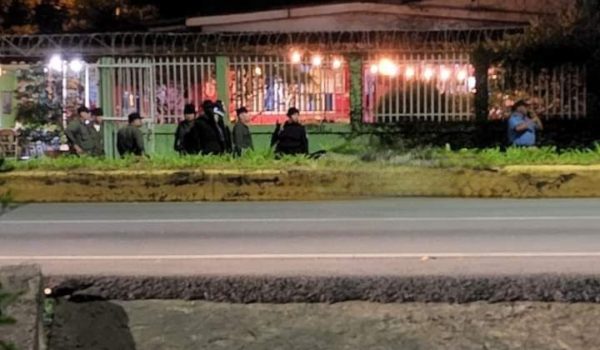 Asaltantes roban a comensales en restaurante de comida china, en la Carretera a Masaya