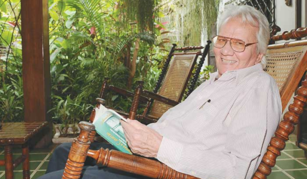 Fallece el profesor Guillermo Rothschuh Tablada. Su familia da detalles de sus honras fúnebres