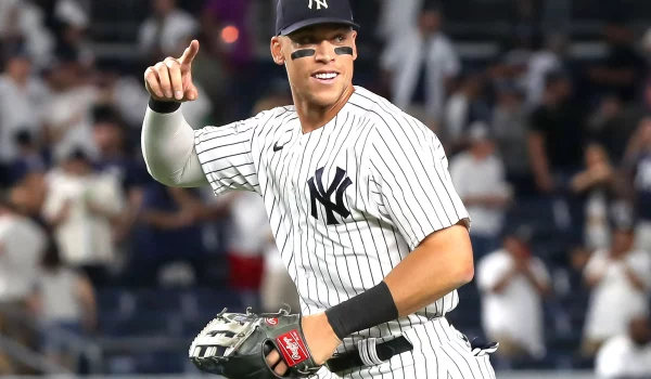 La llamada telefónica internacional que ayudó a los Yanquis a retener a Aaron Judge