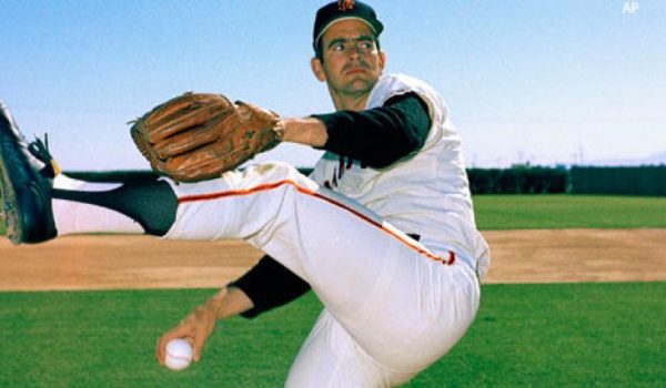 Fallece Gaylord Perry, ganador de 314 juegos, pero sobre todo, rey de la «bola ensalivada»