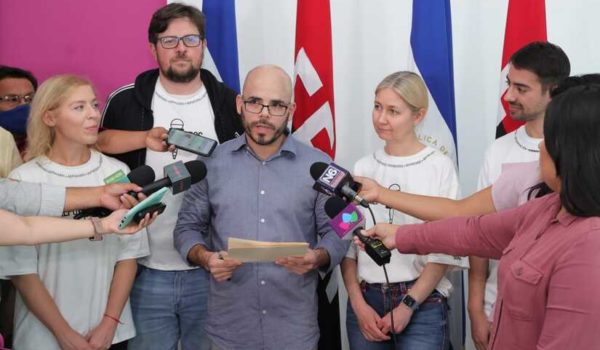 Llegan a Nicaragua los rusos para capacitar a los medios de propaganda de la dictadura de Ortega