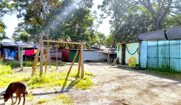 Pistoleros matan a blufileño cerca del Aeropuerto Juan Santamaría en Alajuela, Costa Rica