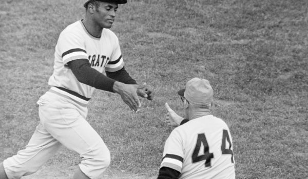 ¿Cómo fue que los Dodgers firmaron y perdieron a Roberto Clemente?