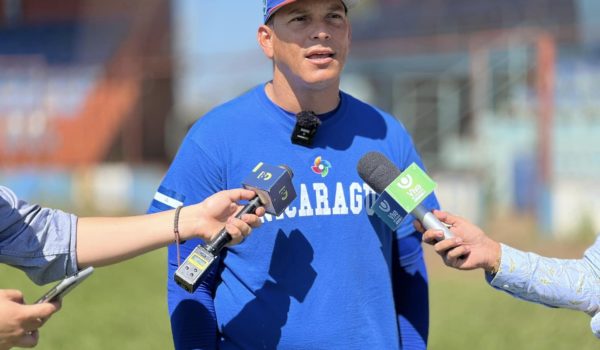 Sandor Guido con nuevo cuerpo técnico para Juegos Centroamericanos y del Caribe en El Salvador