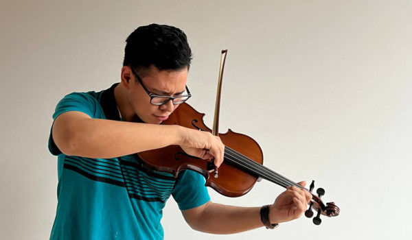 El exilio llevó a un nica a la orquesta estatal de Hamburgo