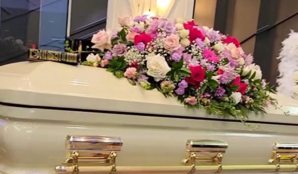 Familiares y amigos se despiden de Anggy Díaz en Estados Unidos